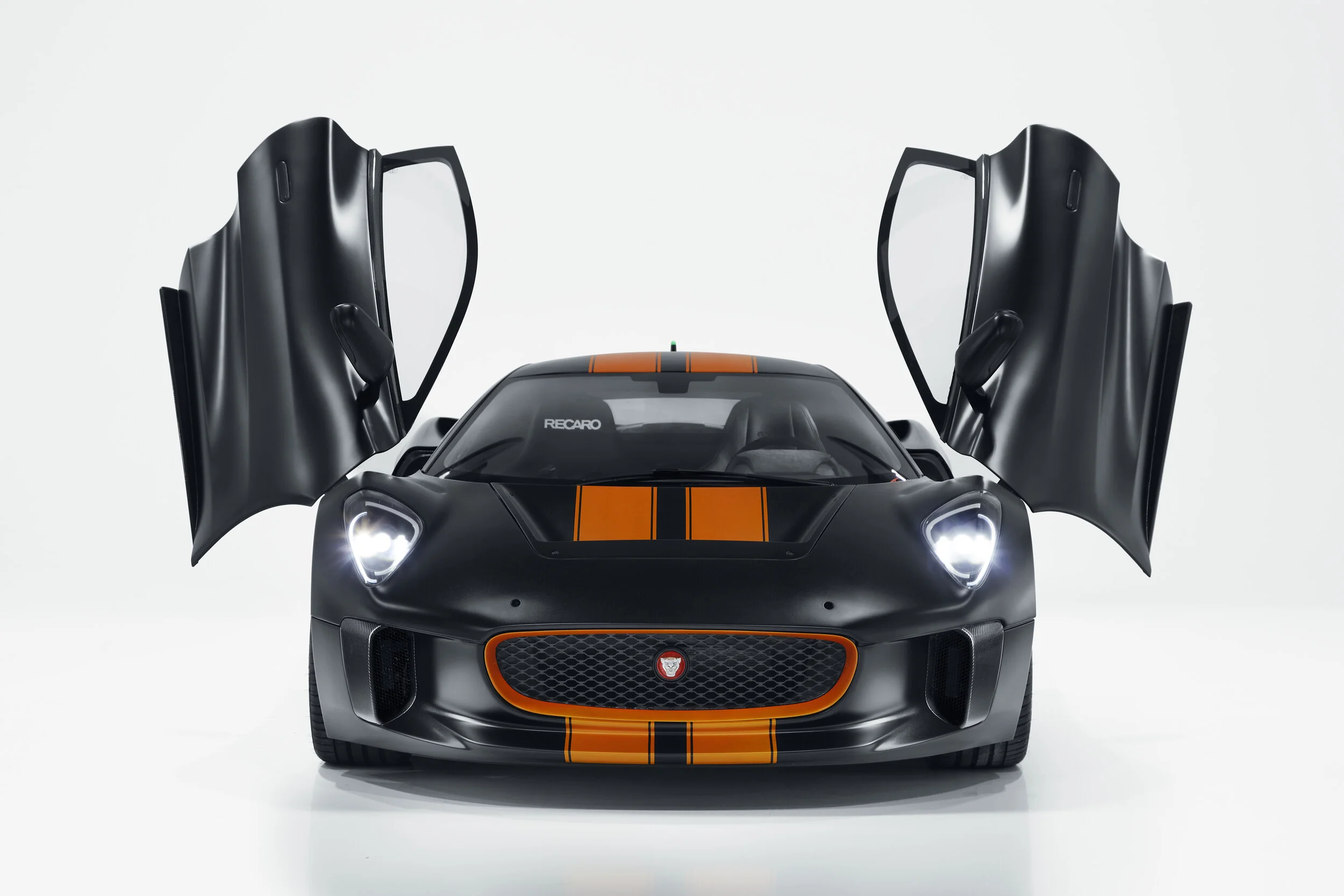 ジャガー C-X75 (ブラック) チェイスカー ジャガー C-X75 (ブラック) チェイスカー